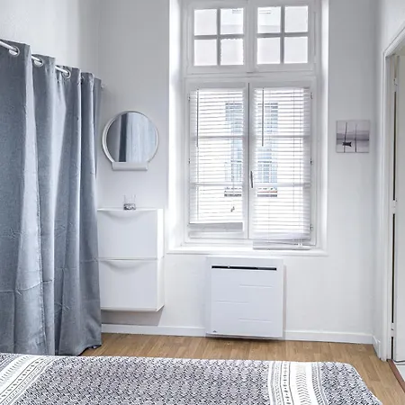 Appartement Le Temps D'eugène Centre Historique Avec Climatisation *